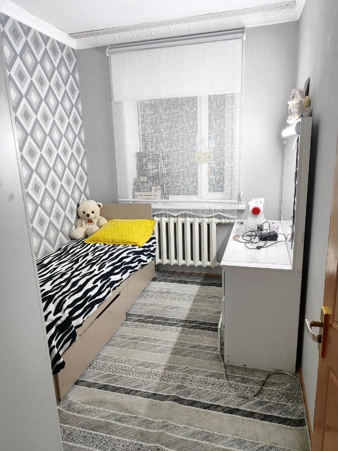 Guest House Sanat Naryn Bagian luar foto